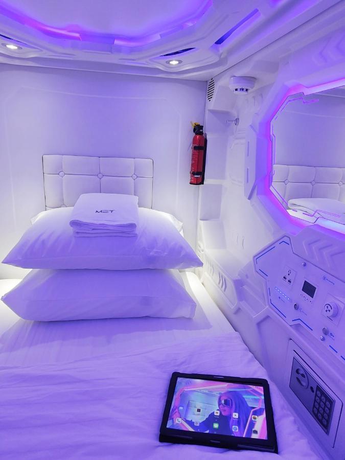 בנגקוק Met A Space Pod @Phrom Phong מראה חיצוני תמונה